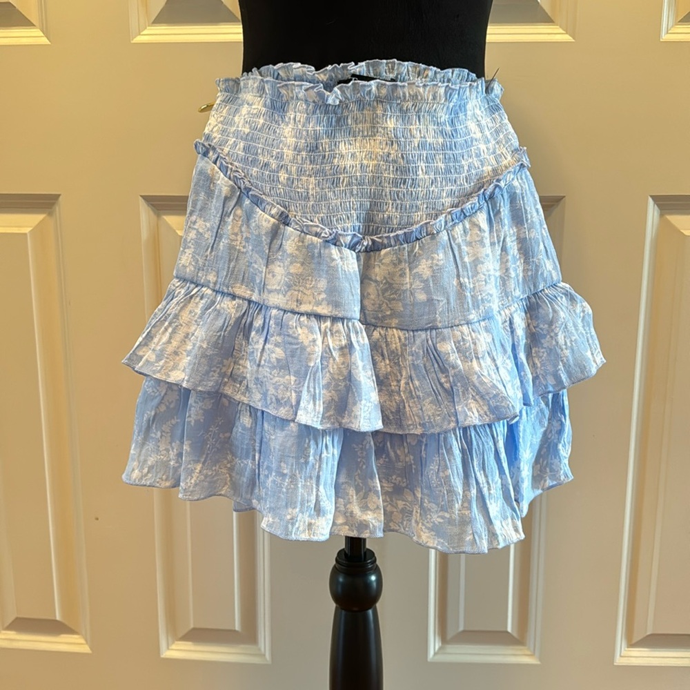 Ruffled skirt